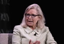 VIDEO: Tucker Carlson Apologizes To Liz Cheney